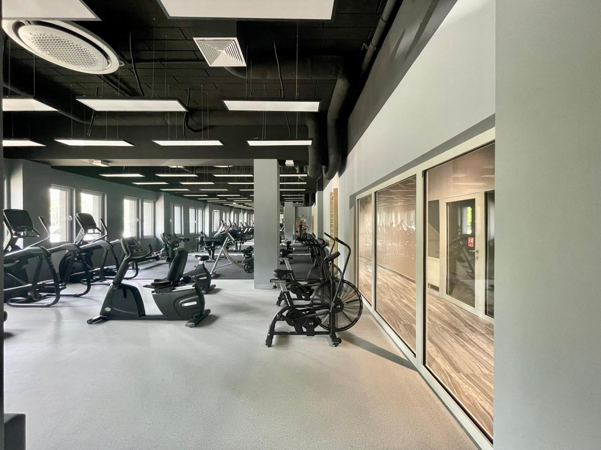 Apartament The Waves Kasprowicza 20c - Blisko Plazy! - Bezplatny Parking Podziemny - Klimatyzacja - Basen, Jacuzzi, Sala Fitness, Sala Zabaw Dla Dzieci I Sauny W Cenie! *